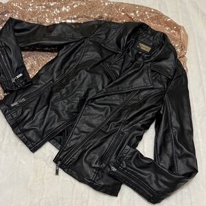 🖤Jou Jou Black Faux Leather Jacket